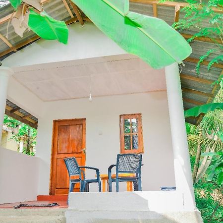 Apartamento Pradeepa House Unawatuna Exterior foto
