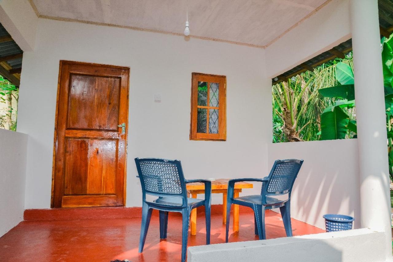 Apartamento Pradeepa House Unawatuna Exterior foto