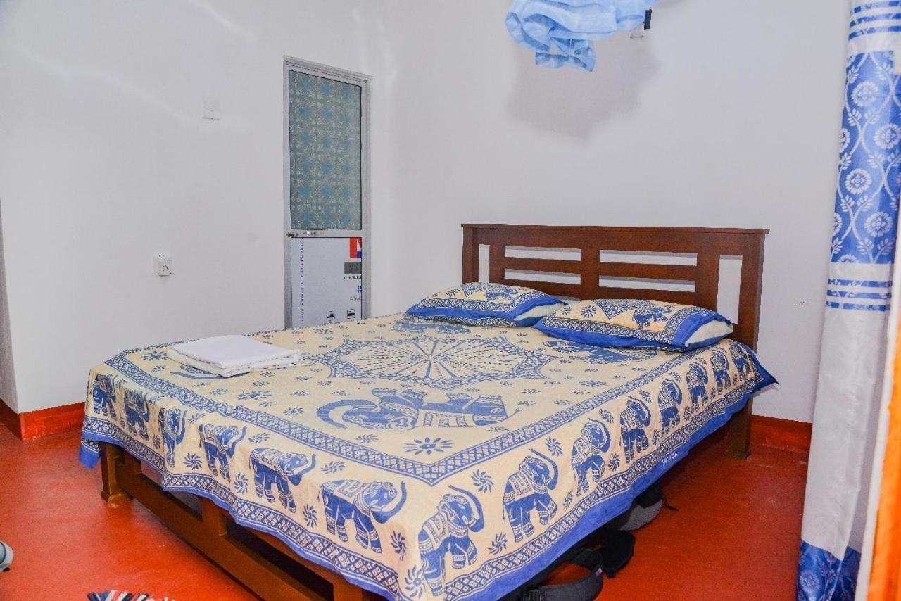 Apartamento Pradeepa House Unawatuna Exterior foto